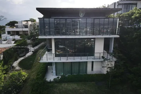 46 Cerro Real Alto Las Palomas, CR