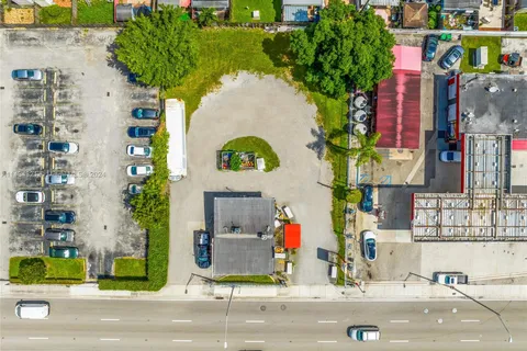 10737 SW 40th St, Miami FL 33165