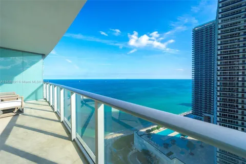 4111 S Ocean Dr # 2307, Hollywood FL 33019