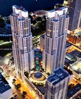 244 Biscayne Blvd # 3908, Miami FL 33132