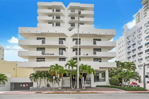 4301 Collins Ave # 311, Miami Beach FL 33140