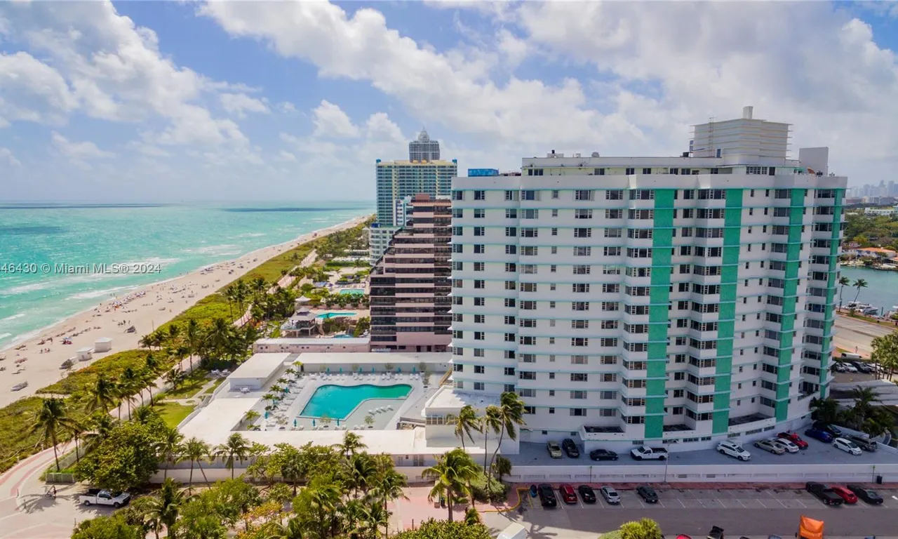 5255 Collins Ave # 10A, Miami Beach FL 33140