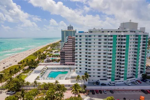 5255 Collins Ave # 10A, Miami Beach FL 33140