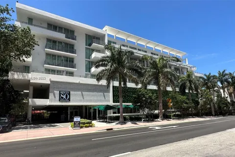 6080 Collins Ave # 511, Miami Beach FL 33140