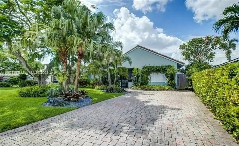 2016 NE 26th Dr, Wilton Manors FL 33306