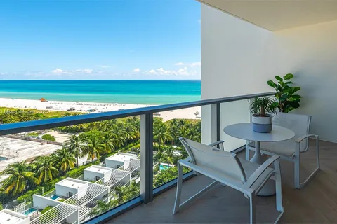 2201 Collins Ave # 1219, Miami Beach FL 33139