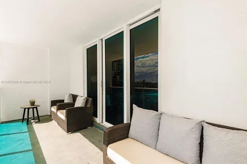 2301 Collins Ave # 341, Miami Beach FL 33139