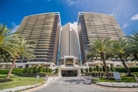 9703 Collins Ave # 2503, Bal Harbour FL 33154