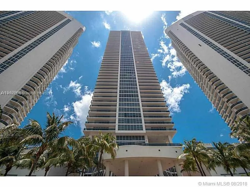 1830 S Ocean Dr # 1705, Hallandale Beach FL 33009