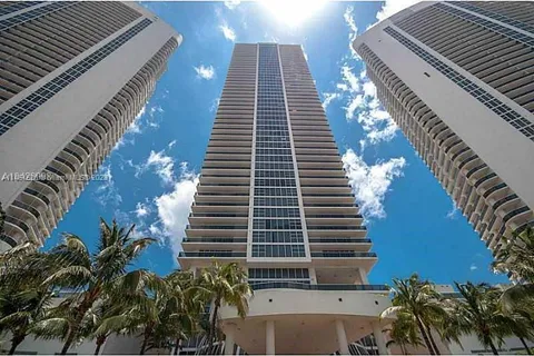 1830 S Ocean Dr # 1705, Hallandale Beach FL 33009