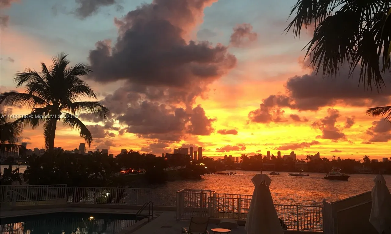 1 Century Ln # 209, Miami Beach FL 33139