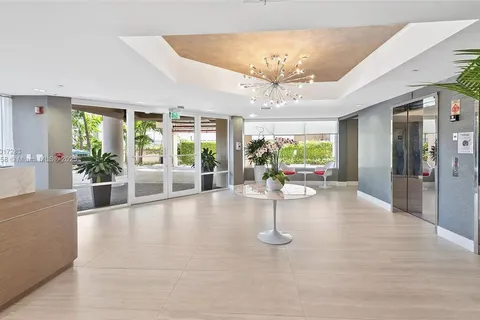 1 Century Ln # 209, Miami Beach FL 33139