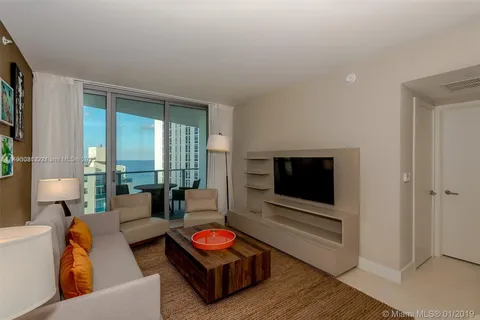 4111 S Ocean Dr # 1604, Hollywood FL 33019