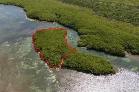 1 BONITA KEY, Unincorporated Dade County FL 33035