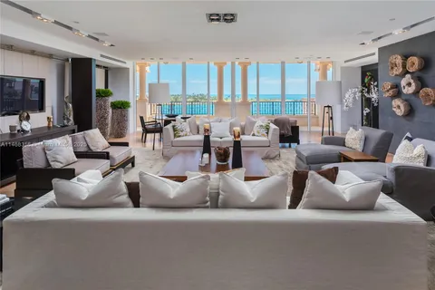 7143 Fisher Island Dr # 7143, Miami Beach FL 33109