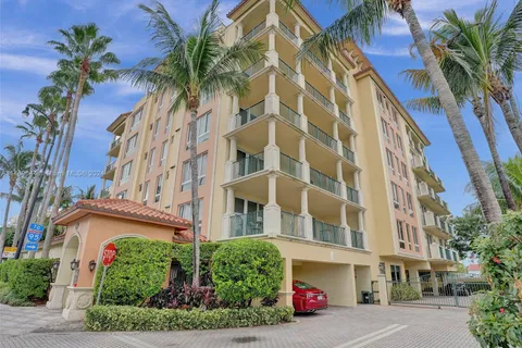 9 NE 20 Ave # 302, Deerfield Beach FL 33441