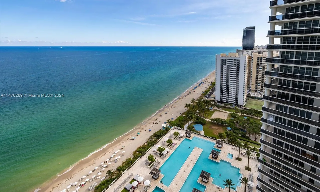 1830 S Ocean Dr # 2804, Hallandale Beach FL 33009