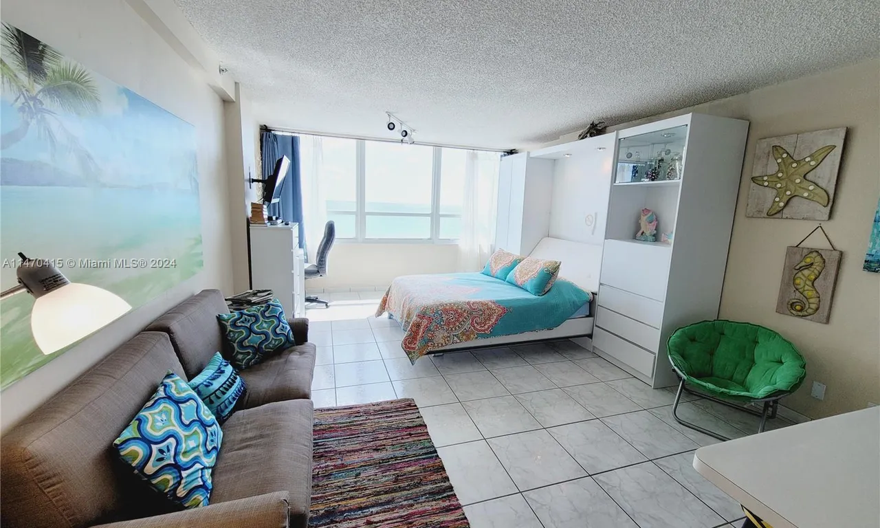 5445 Collins Ave # 528, Miami Beach FL 33140