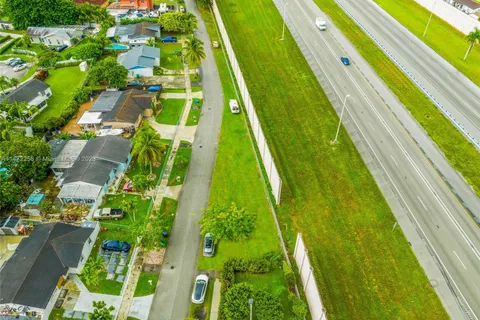 256 SW ST, Homestead FL 33032