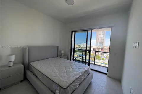 239 SW 9 # 1603, Miami FL 33129