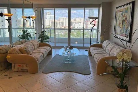 21205 Yacht Club Dr # 1410, Aventura FL 33180