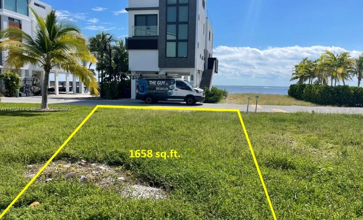 94825 Overseas Hwy #40, Key Largo FL 33037