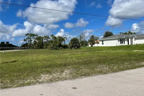 3126 Averill Blvd., Cape Coral FL 33909