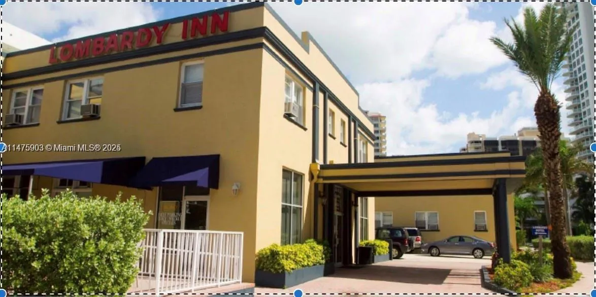 6300 Collins Ave, Miami Beach FL 33141