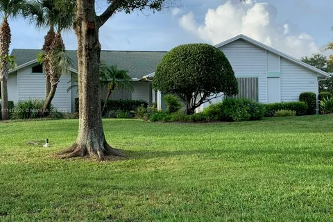 5760 36th Pl, Vero Beach FL 32966