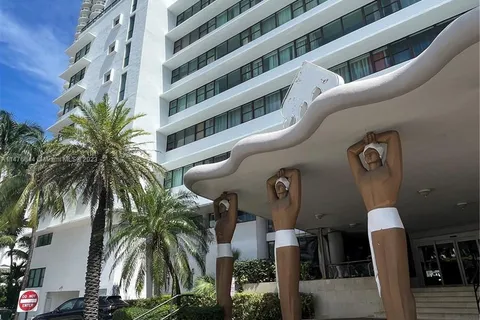 6345 Collins ave # 512, Miami Beach FL 33141