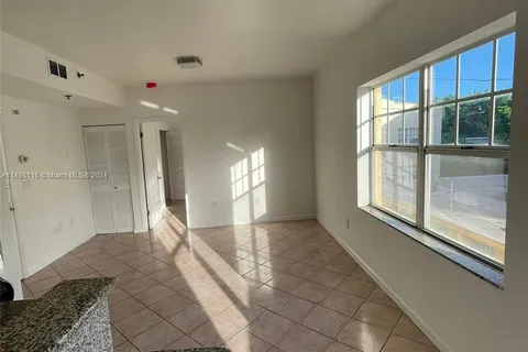 1255 Pennsylvania Ave # 307, Miami Beach FL 33139