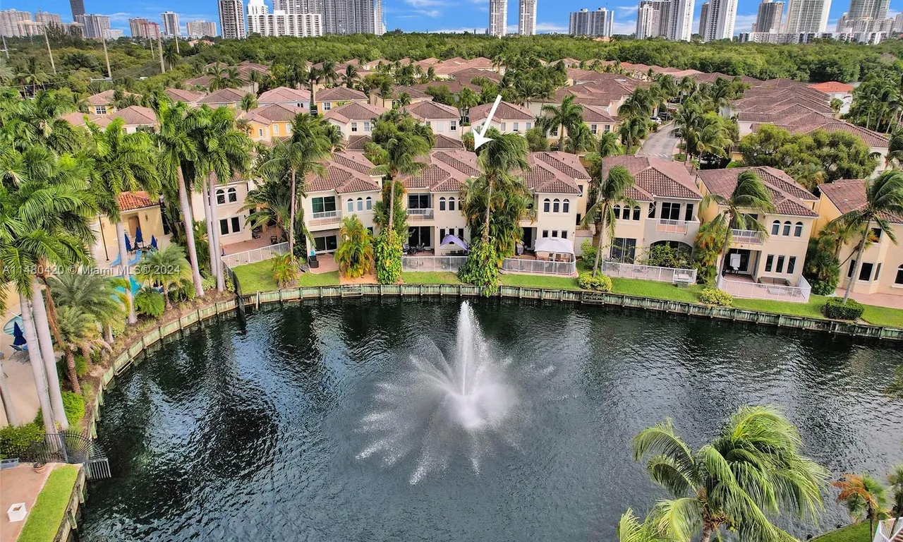 21210 NE 31st Place, Aventura FL 33180