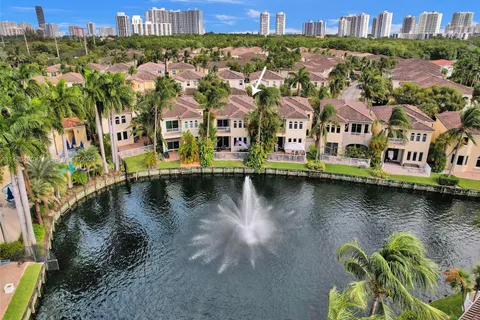 21210 NE 31st Place, Aventura FL 33180