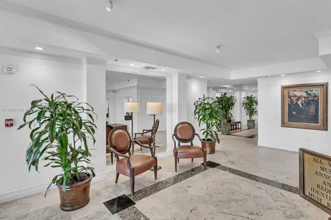 1775 Washington Ave # 9B, Miami Beach FL 33139