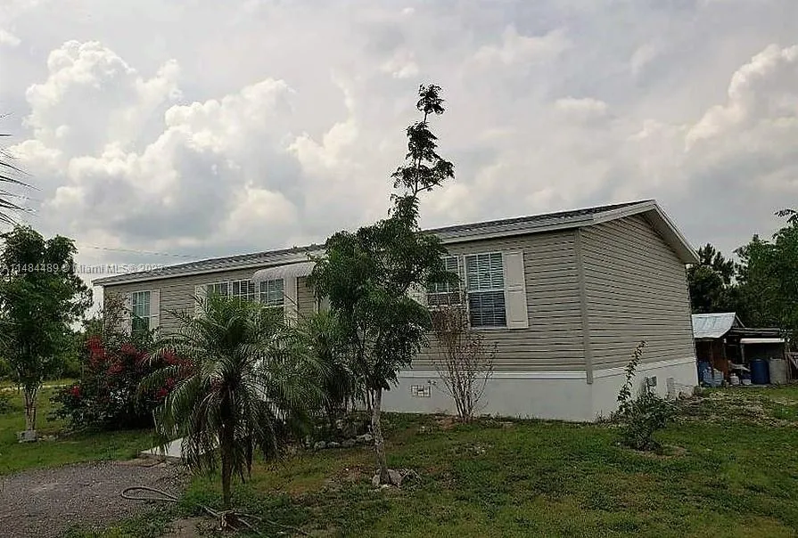 451 HORSE CLUB AVE, Clewiston FL 33440