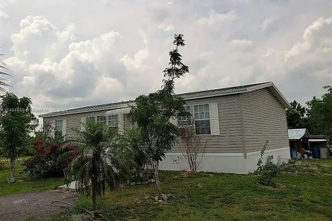 451 HORSE CLUB AVE, Clewiston FL 33440