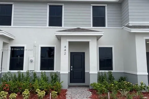 442 NE 13 # 442, Florida City FL 33034