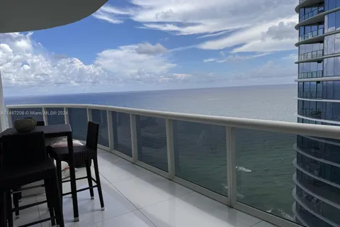 15811 Collins Ave # 3302, Sunny Isles Beach FL 33160