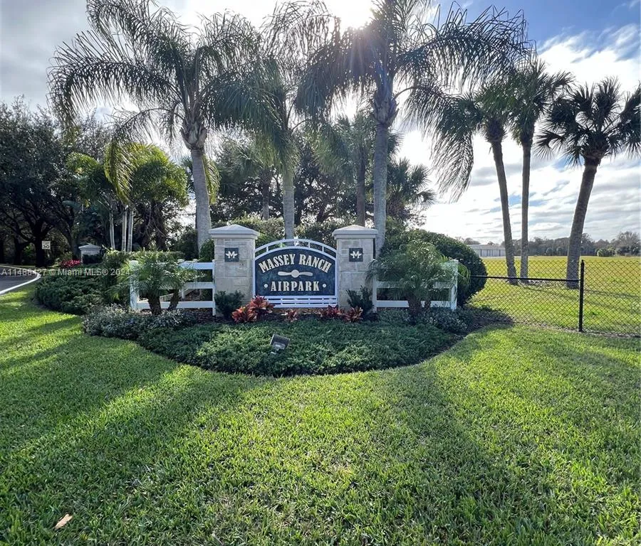 545 Air Park Rd # 5, Other City - In The State Of Florida FL 33132