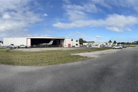 545 Air Park Rd # 5, Other City - In The State Of Florida FL 33132