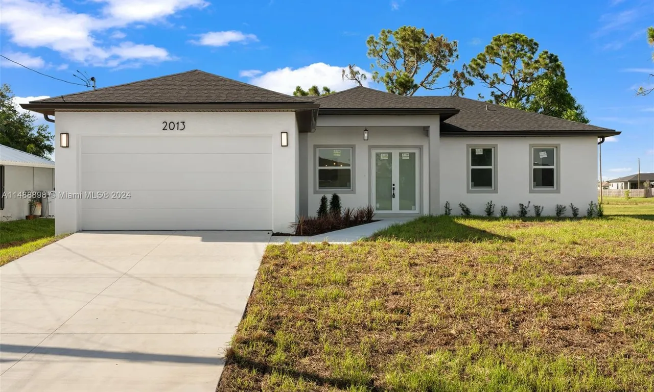 2013 NW 7 Street, Cape Coral FL 33993