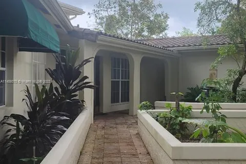 1809 Coral Gardens Dr, Wilton Manors FL 33306