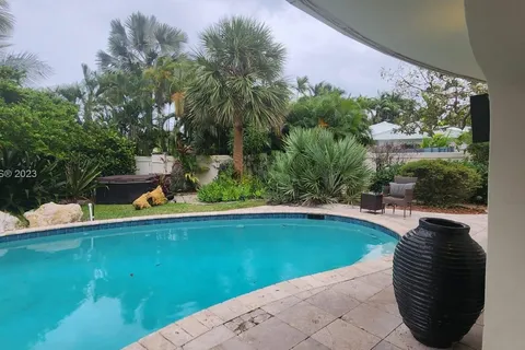 1809 Coral Gardens Dr, Wilton Manors FL 33306