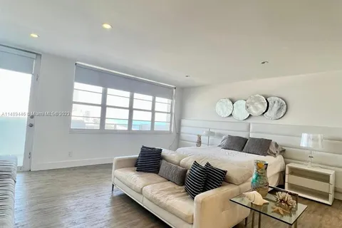 100 Lincoln Rd # 1629, Miami Beach FL 33139