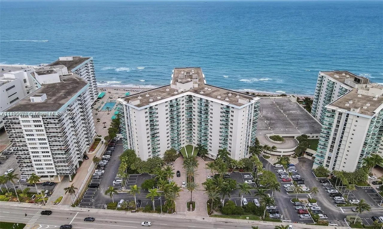 3801 S Ocean Dr # 2C, Hollywood FL 33019