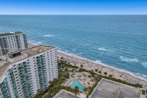 3801 S Ocean Dr # 2C, Hollywood FL 33019