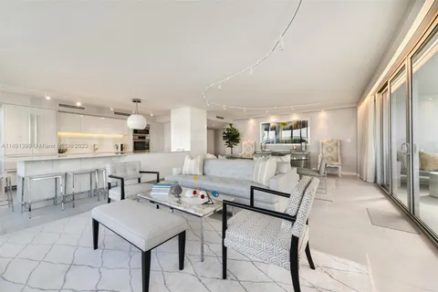 11 Island Ave # 1911, Miami Beach FL 33139