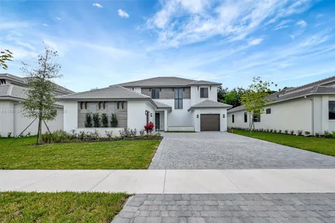 10386 SW 57th Ct, Cooper City FL 33328