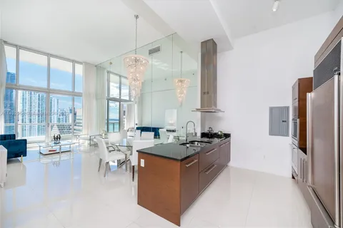 495 Brickell Ave # 4103, Miami FL 33131