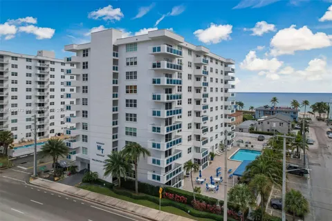 1701 S Ocean Dr # 203, Hollywood FL 33019